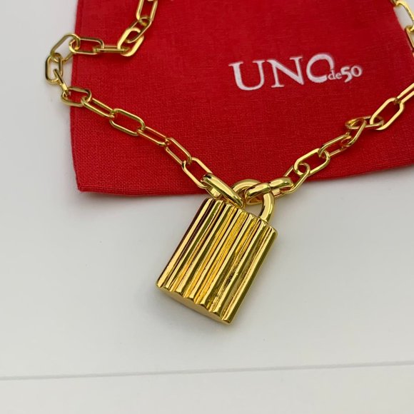 UNO de 50 MAGIC KEY NECKLACE Gold links padlock carabiner clasp - Picture 3 of 9